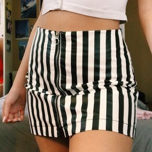 B & W striped faux leather skirt